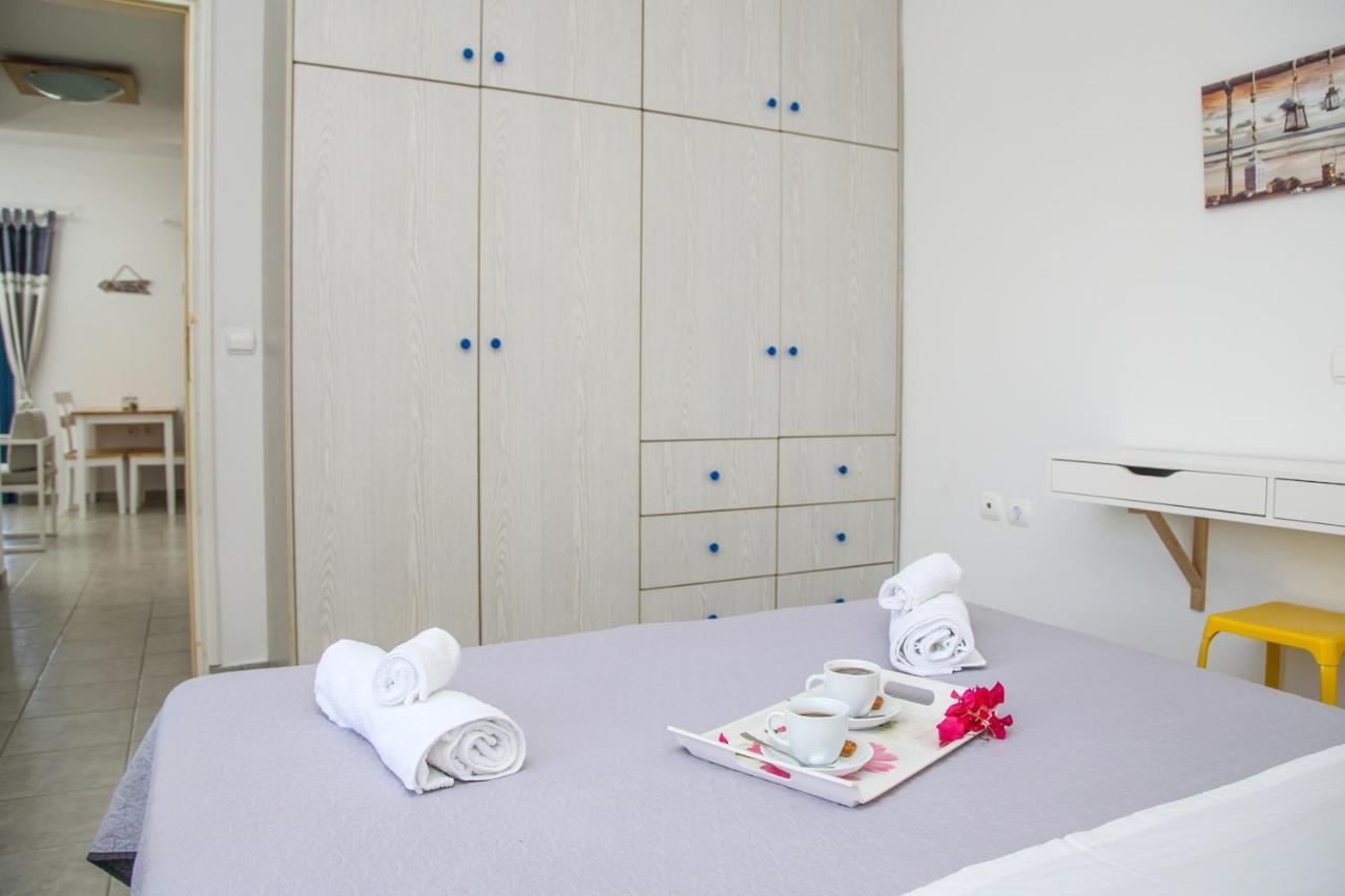 Mmm Apartment Makrýgialos 外观 照片