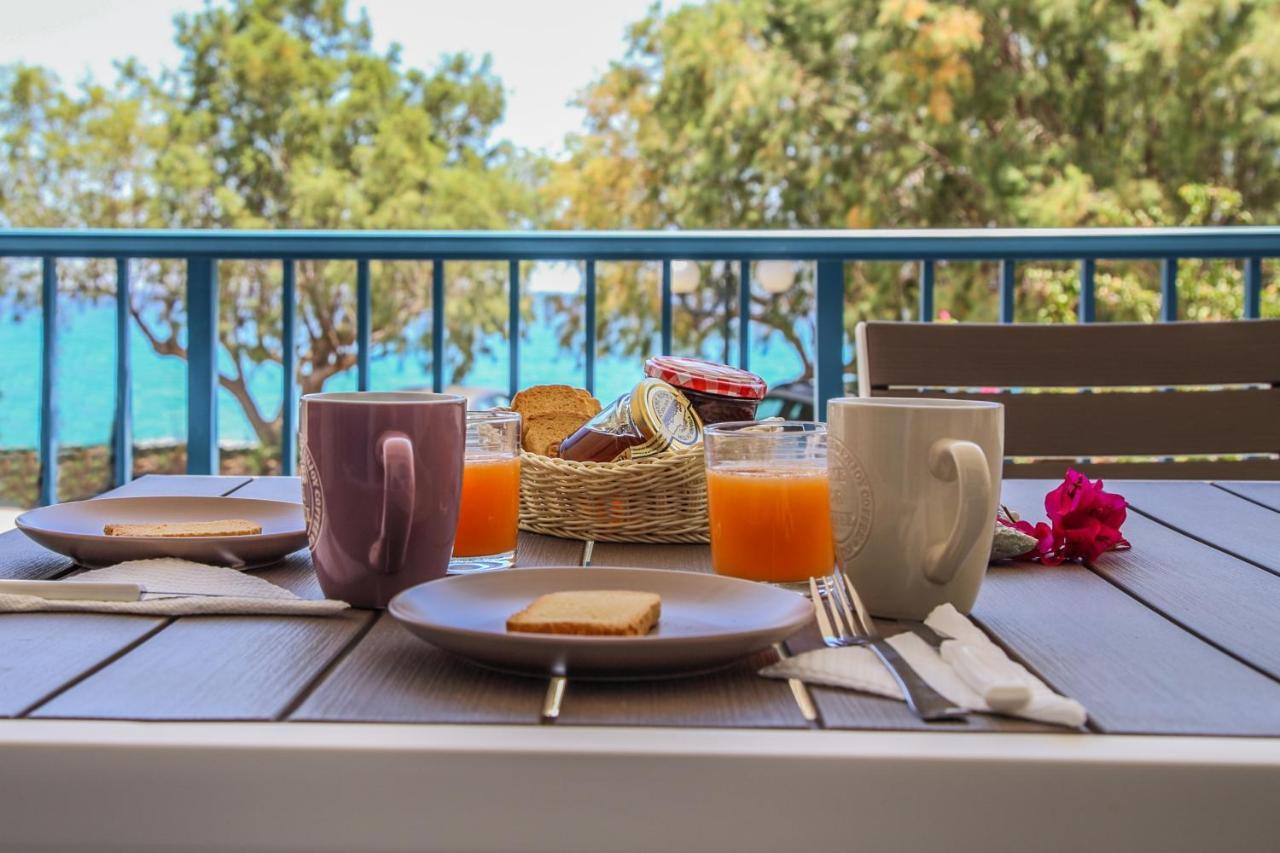 Mmm Apartment Makrýgialos 外观 照片