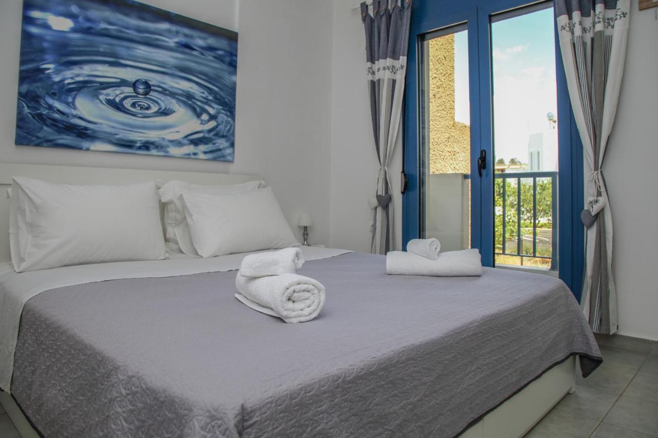 Mmm Apartment Makrýgialos 外观 照片