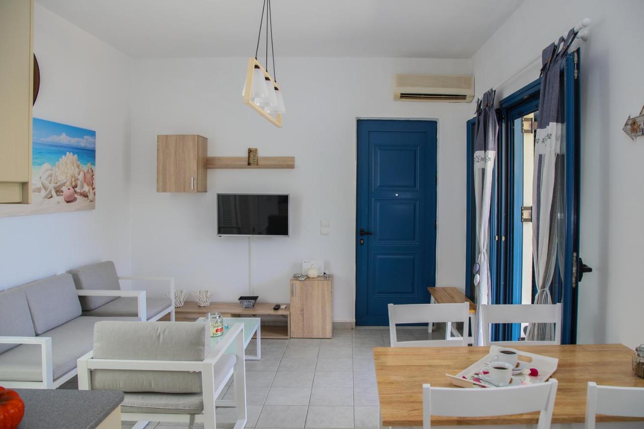 Mmm Apartment Makrýgialos 外观 照片